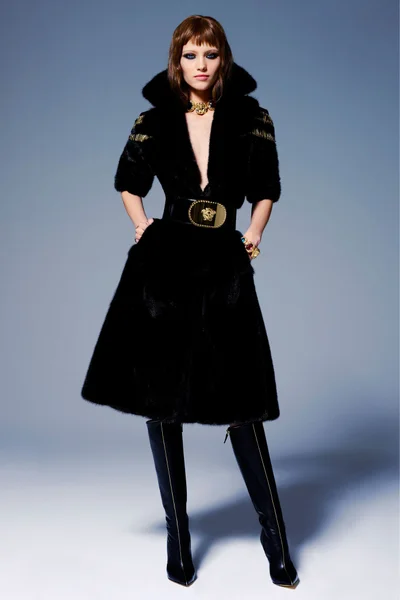 Look 13
